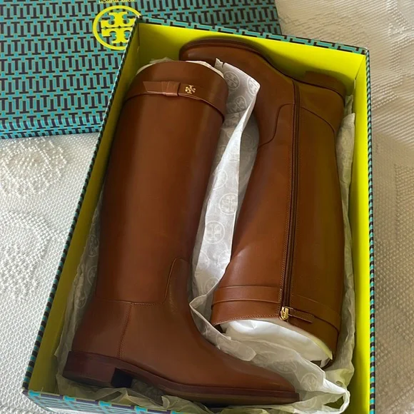 【TORY BURCH】EVERLY STRAP RIDING BOOT 在庫確認願います Tory Burch | Shoes | Tory Burch Everly Strap Riding Boot Nwb